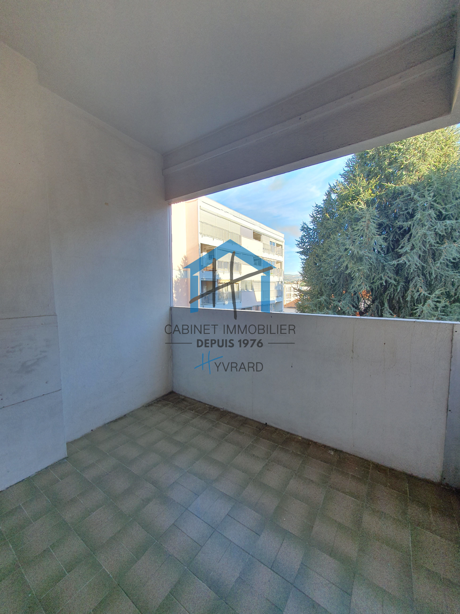 Appartement 4 pièces 89 m² · à Saint-Chamond · 89,4 m² · 105 000 €